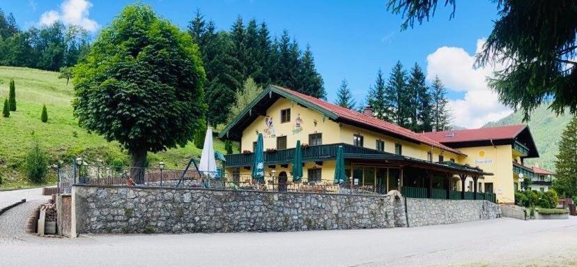 Hotel-Gasthof Sonnenbichl Oberwoessen Екстер'єр фото